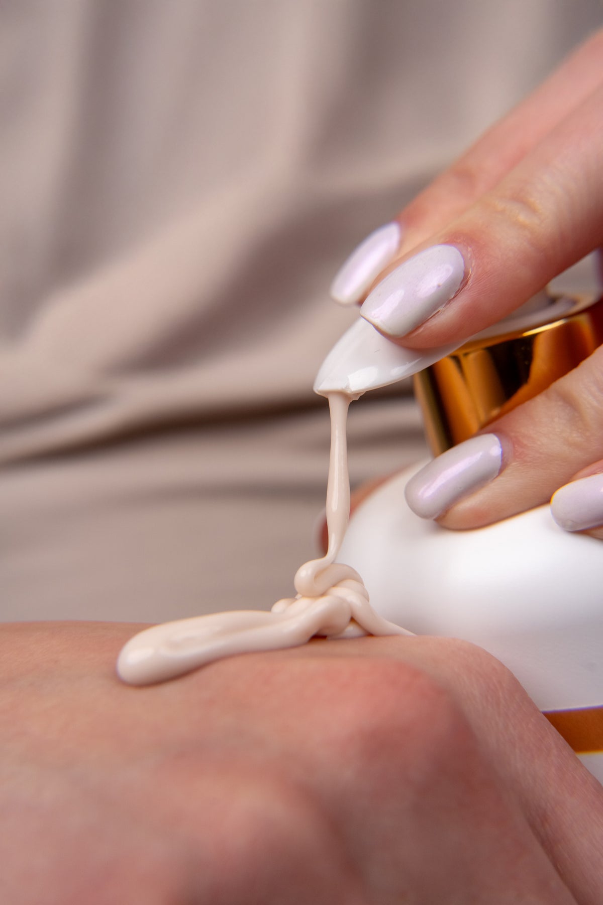 Moisturizing Body Lotion with Perfume Scent PRO - 500ml.